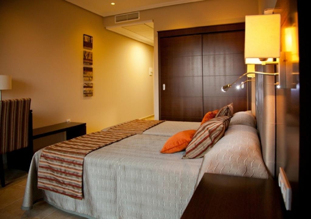 Hotel Rural Quinto Cecilio Medellín Δωμάτιο φωτογραφία