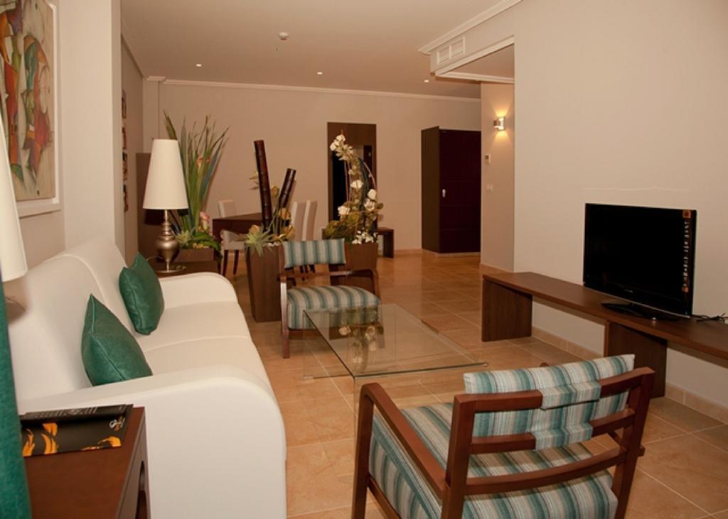 Hotel Rural Quinto Cecilio Medellín Δωμάτιο φωτογραφία