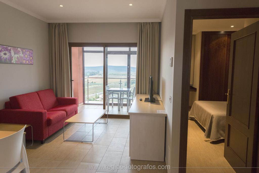 Hotel Rural Quinto Cecilio Medellín Δωμάτιο φωτογραφία